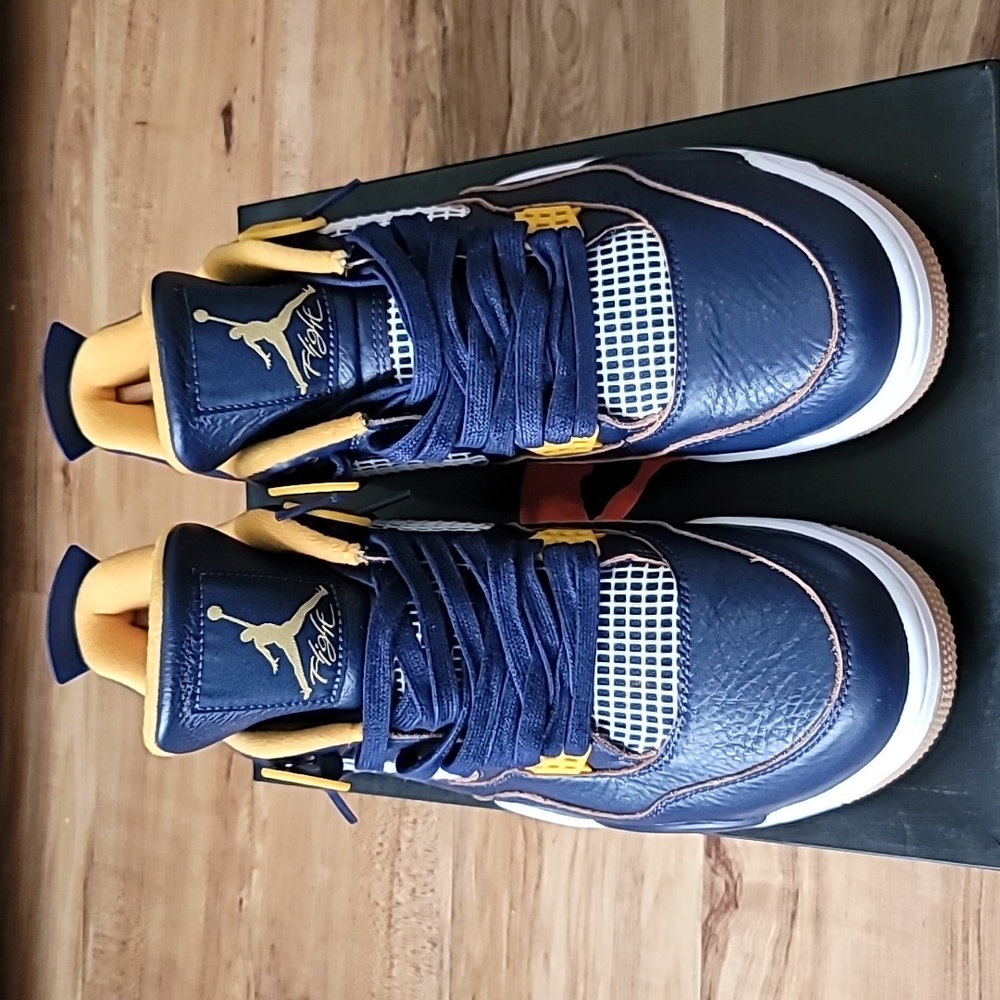 ‼️SOLD‼️JORDAN 4 'DUNK FROM ABOVE' - Picture 2 of 14